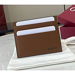  GG   ī  818952